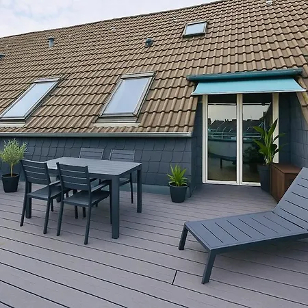 Rooftop Flat Next To Hbf & Messe Duesseldorf Apartment *