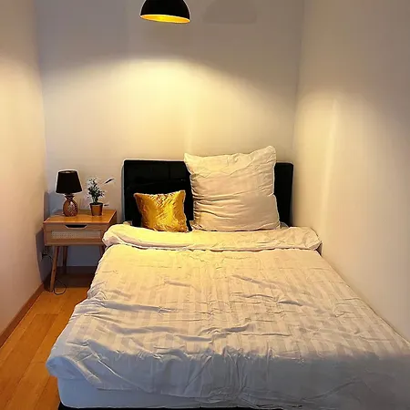 Rooftop Flat Next To Hbf & Messe Duesseldorf Apartamento *